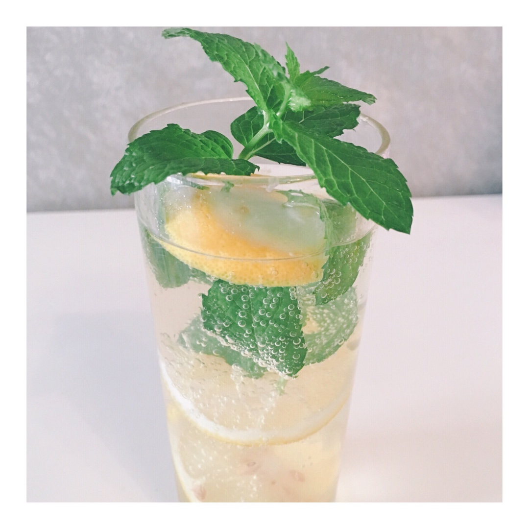 柠檬薄荷冰茶