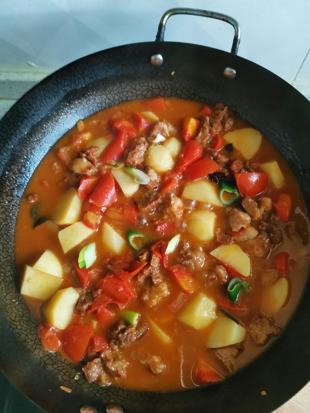 番茄土豆炖牛腩
