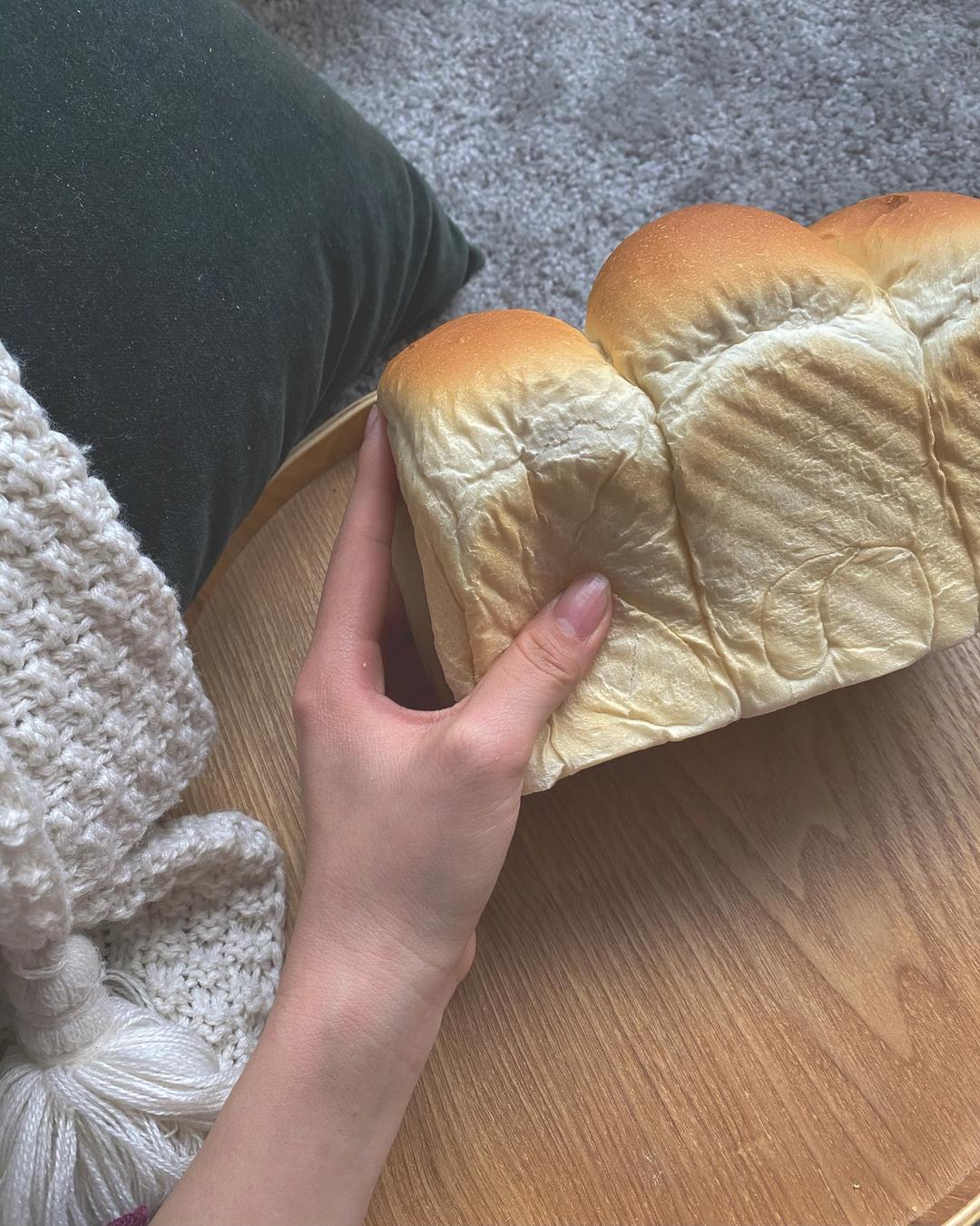 纯奶手撕吐司的做法 步骤1