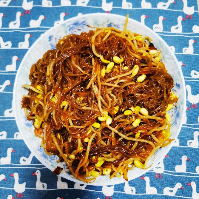 黄豆芽炒粉条