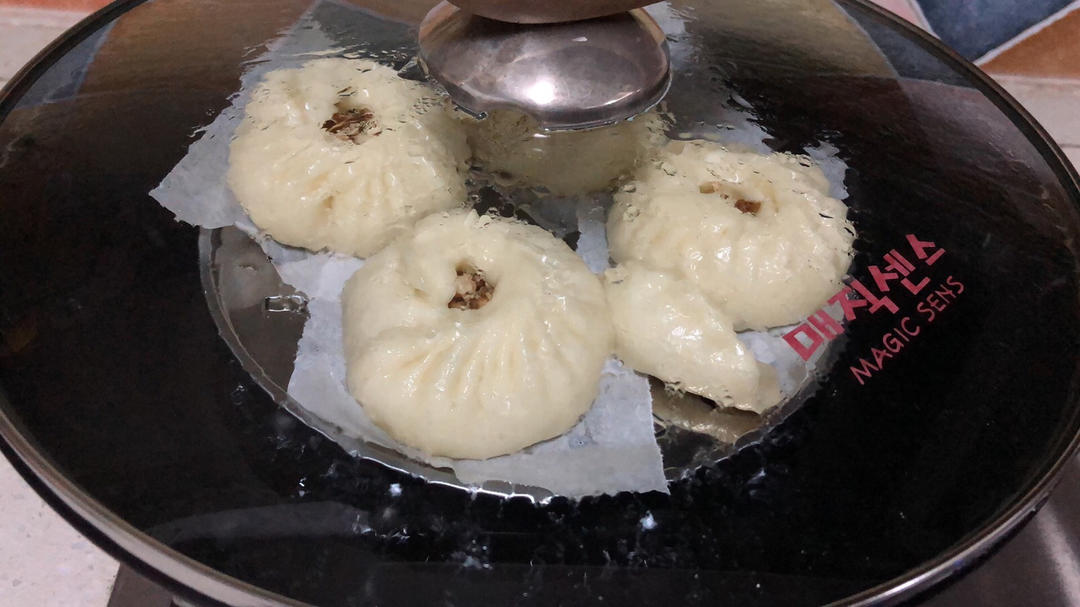 节省一半时间的大包子（另付翠绿菜包子，肉包子，腹黑包子食谱）