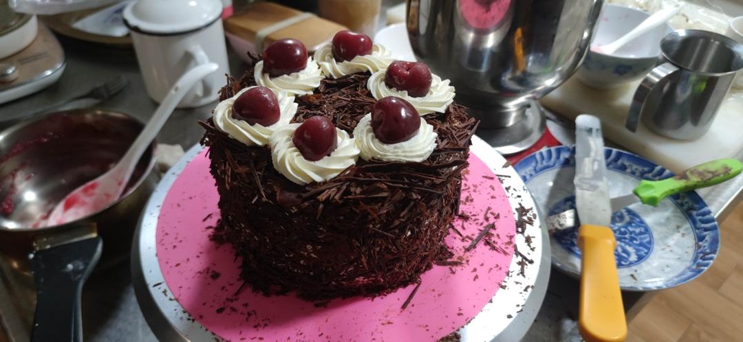 (正宗)黑森林樱桃奶油蛋糕 Schwarzwälder Kirschtorte
