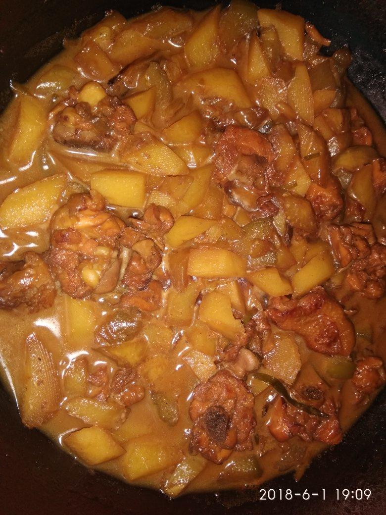 黄焖鸡米饭