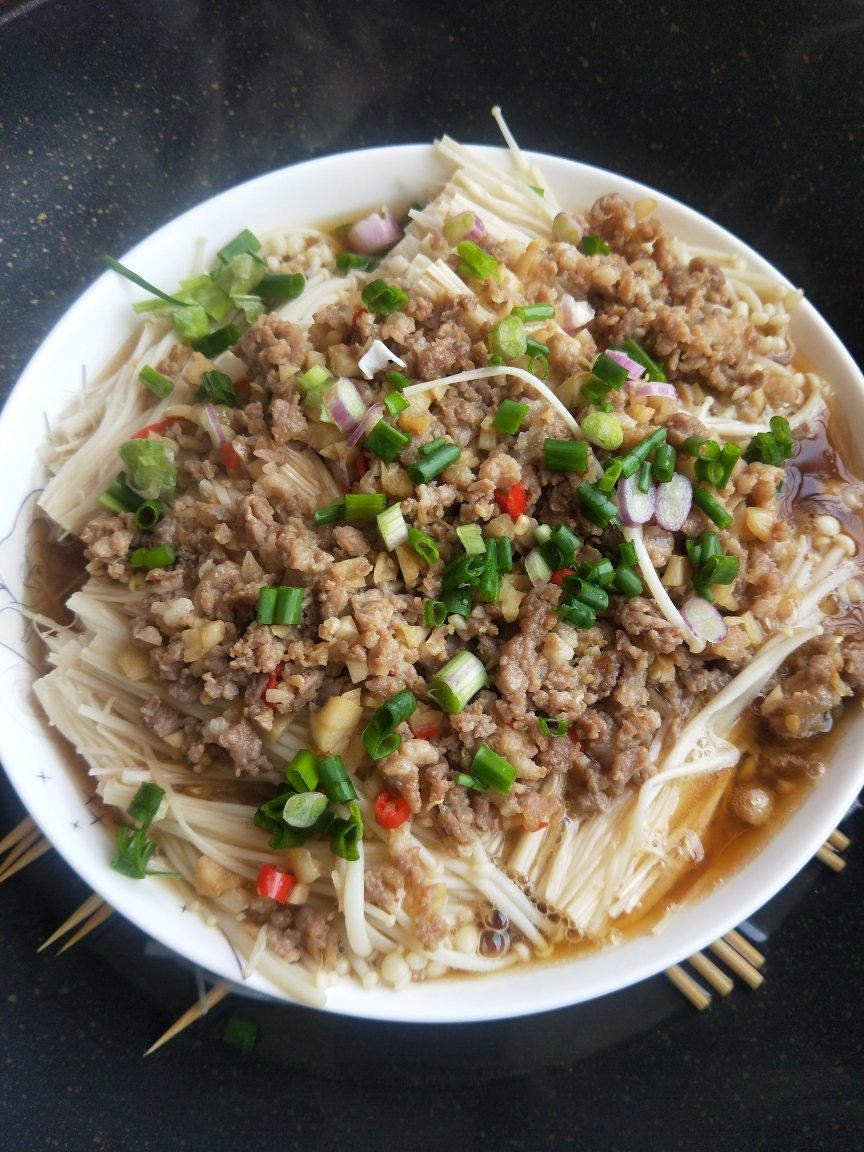 蒜蓉蒸金针菇