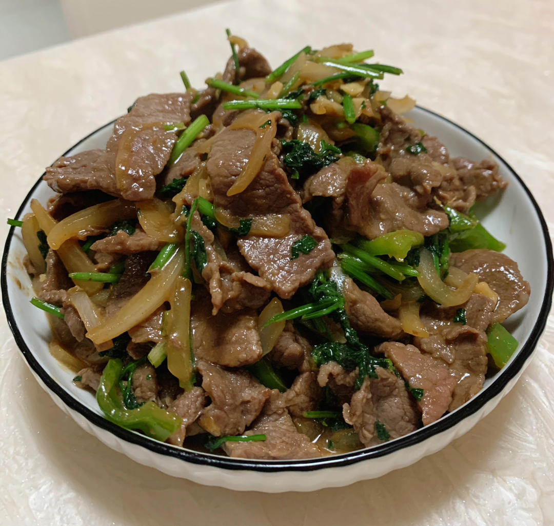 牛肉炒洋葱