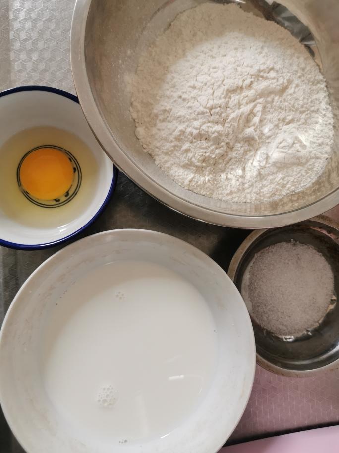 纯奶手撕吐司的做法 步骤1