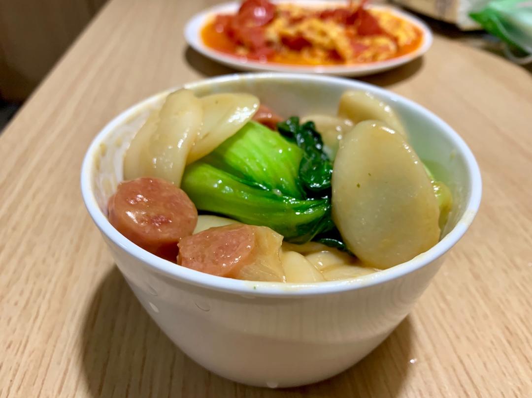 一人食【香肠炒年糕】
