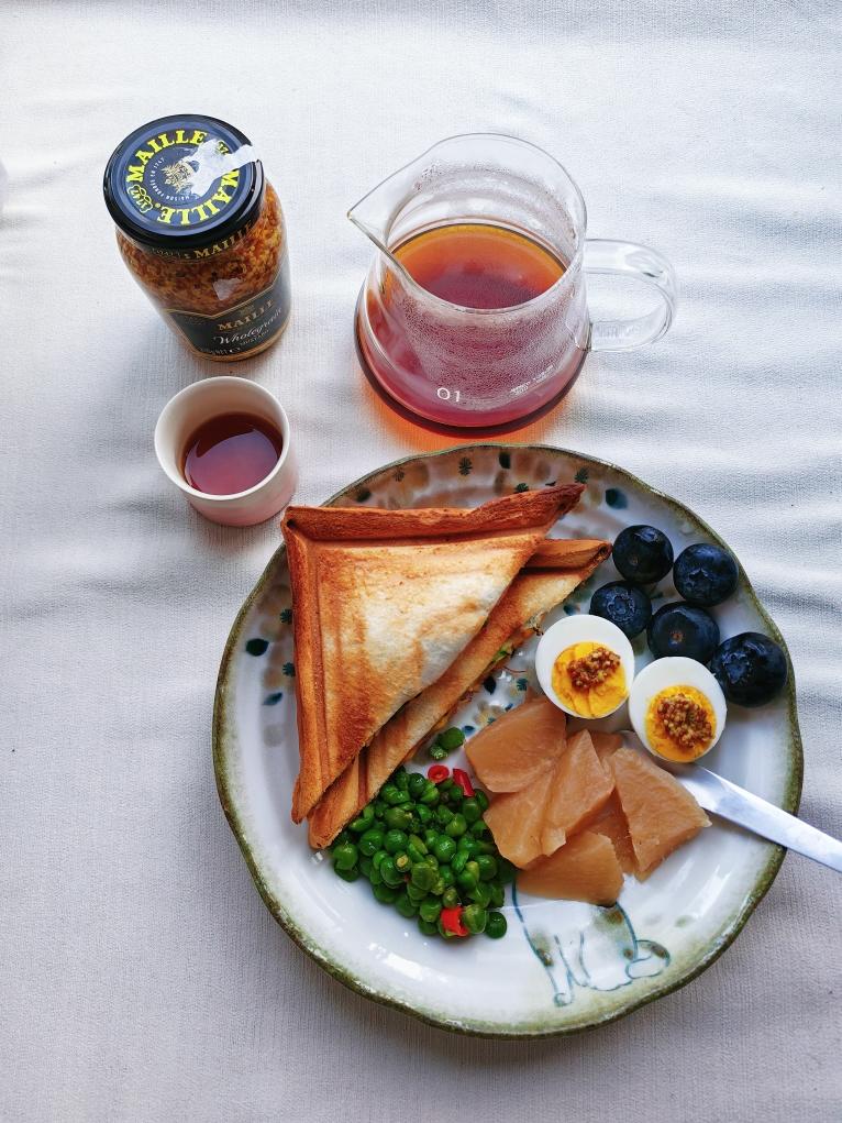 早餐•2026年2月10日