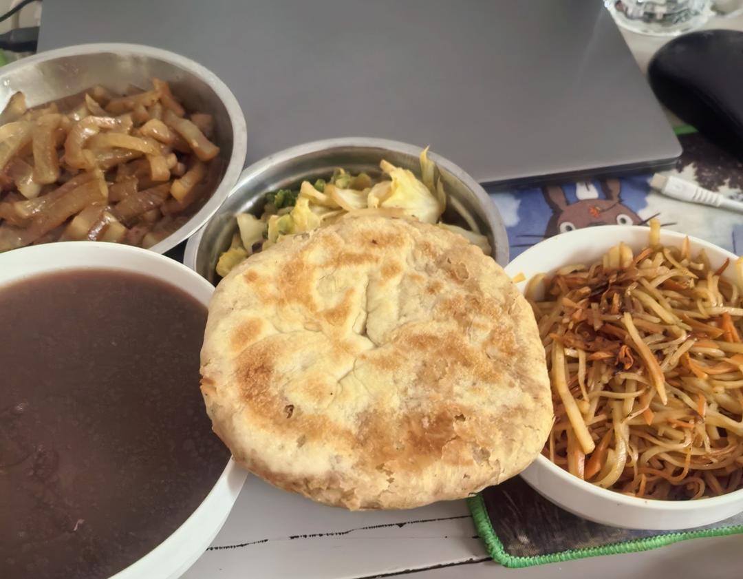 老北京芝麻酱烧饼 酥香可口层多好吃 会上瘾的小饼 附细节视频详解