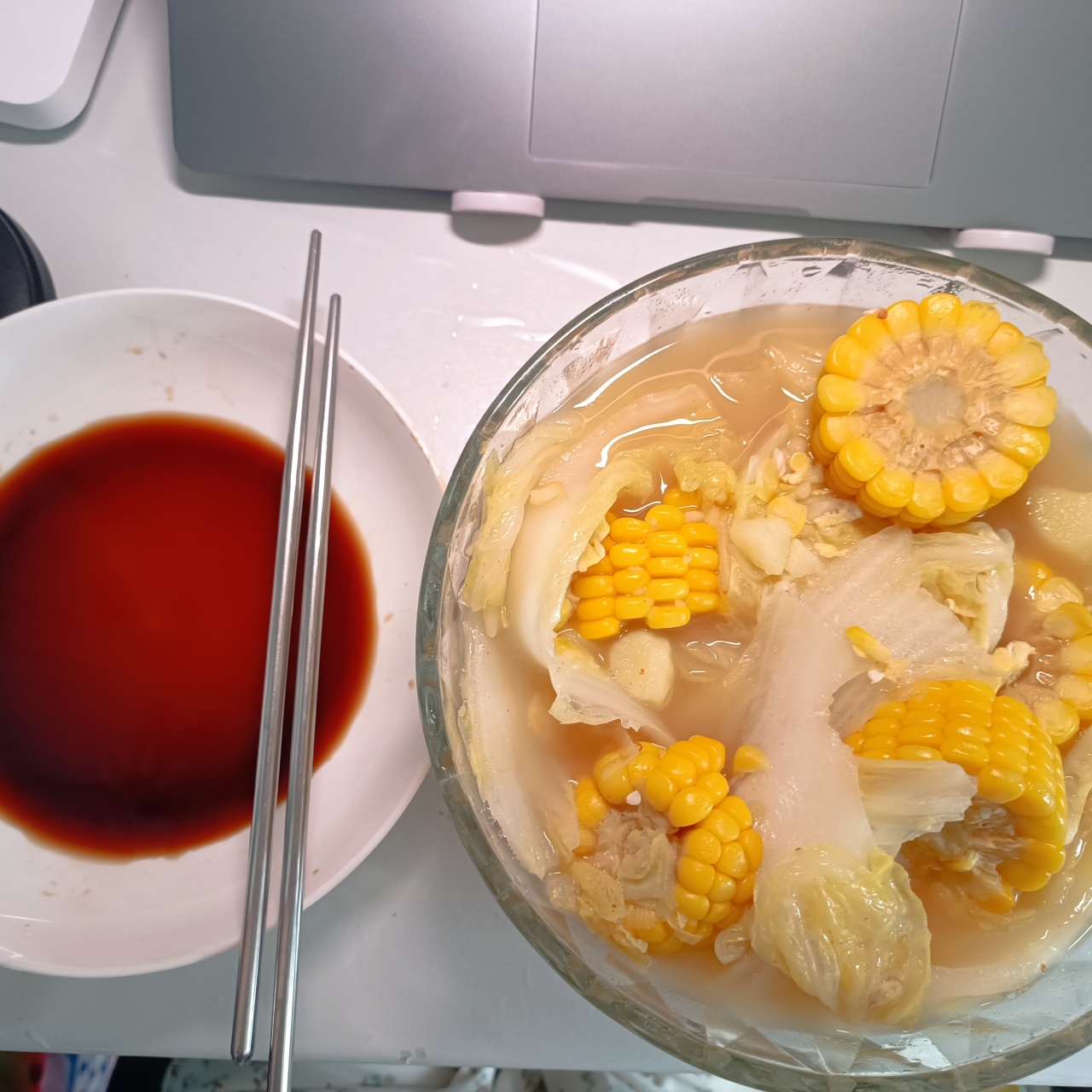 煎蛋炖玉米土豆娃娃菜