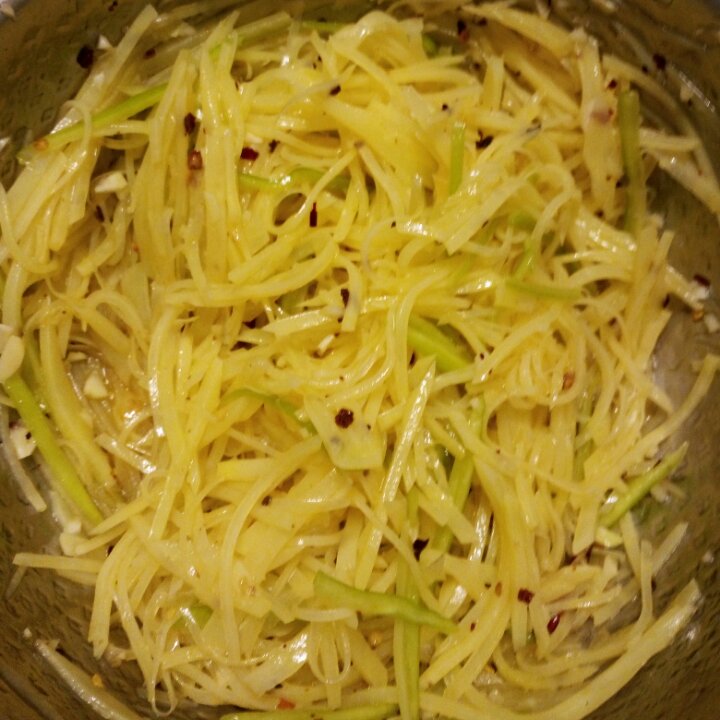 炝拌土豆丝