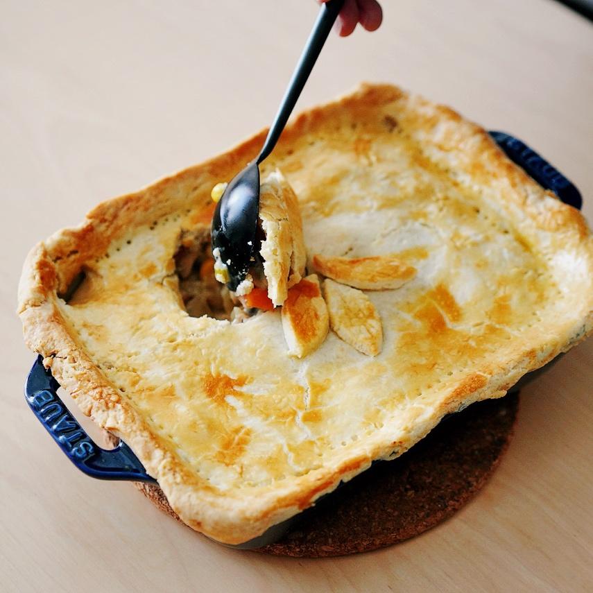 Chicken Pot Pie（田园杯式鸡肉派）