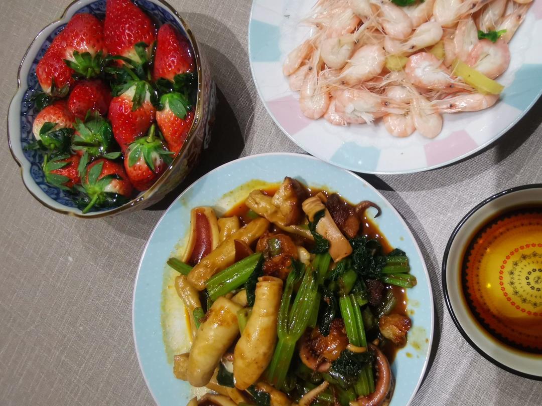 오징어볶음韩式辣炒鱿鱼白钟元韩剧同款下饭菜