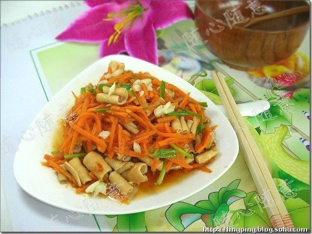 香拌鸭肠的做法