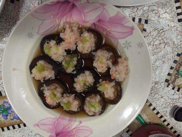 香菇蒸虾盏