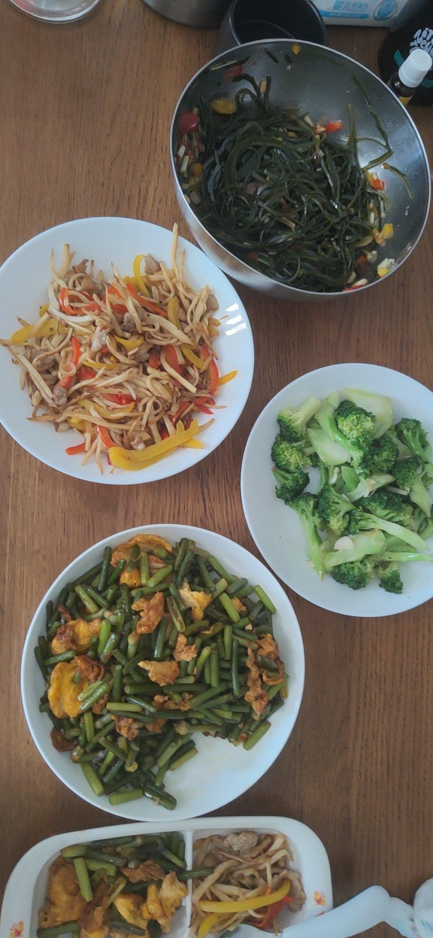 茭白肉丝