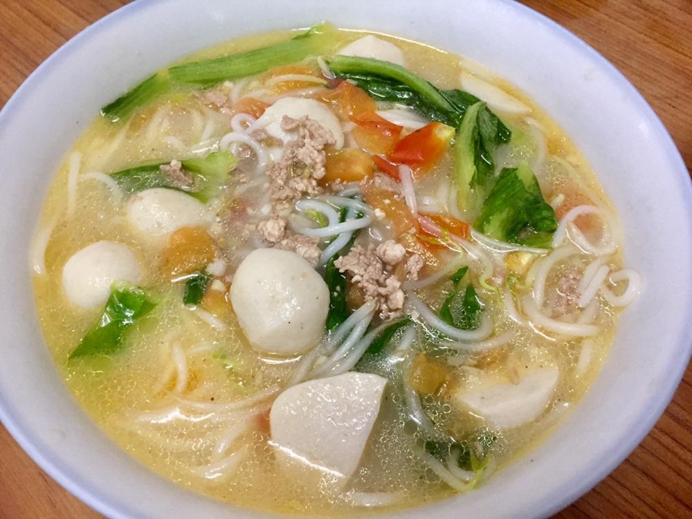 一人食过桥米线