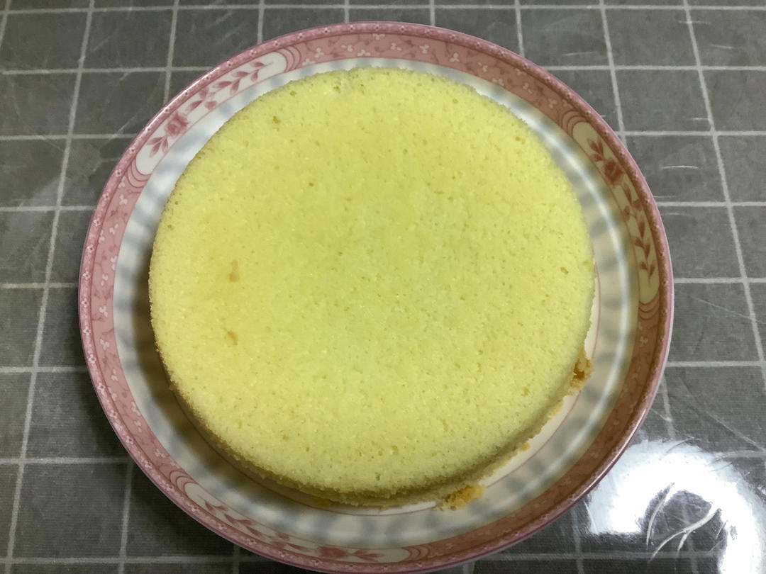 空气炸锅蛋糕 戚风（6寸超详细打蛋/脱模步骤）