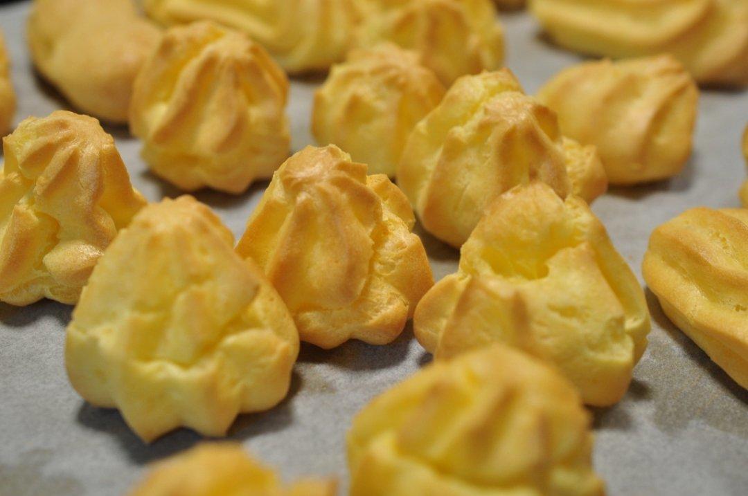 泡芙（卡仕达内馅）