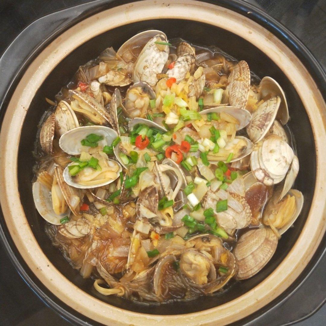 家常美味花蛤粉丝煲