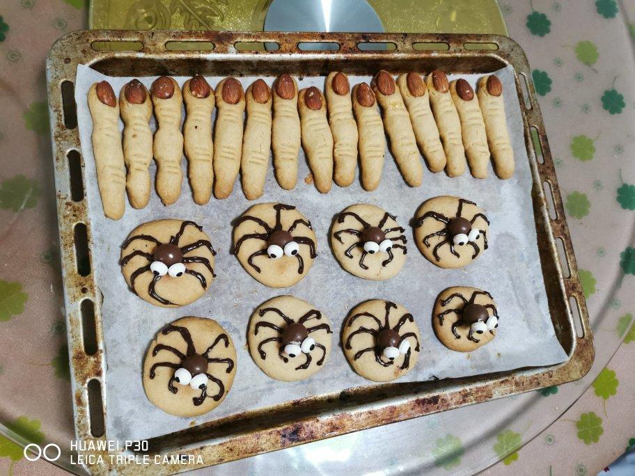 万圣节手指饼干（超逼真）