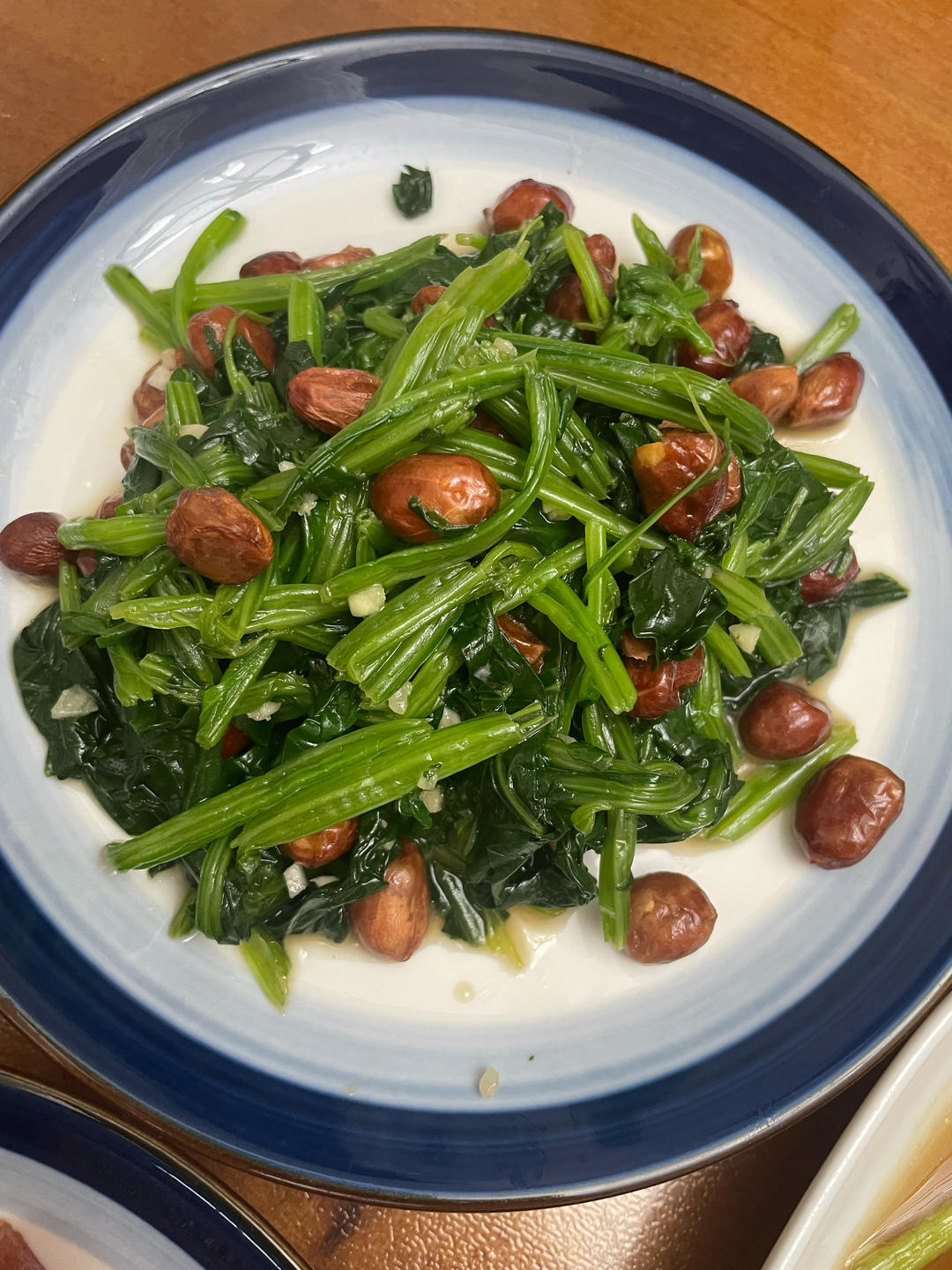 果仁菠菜