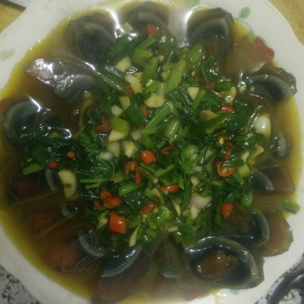 凉拌皮蛋