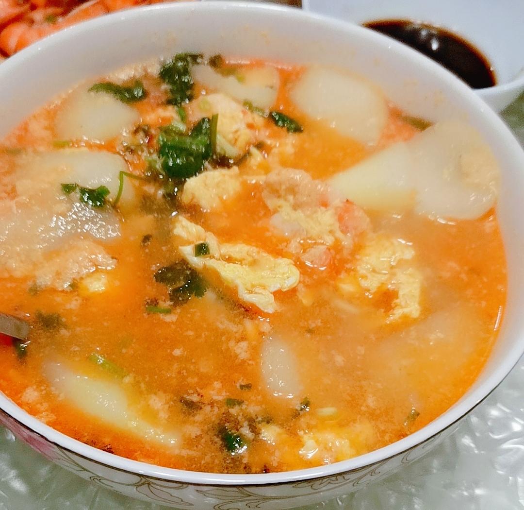 土豆虾仁鸡蛋三鲜汤的做法