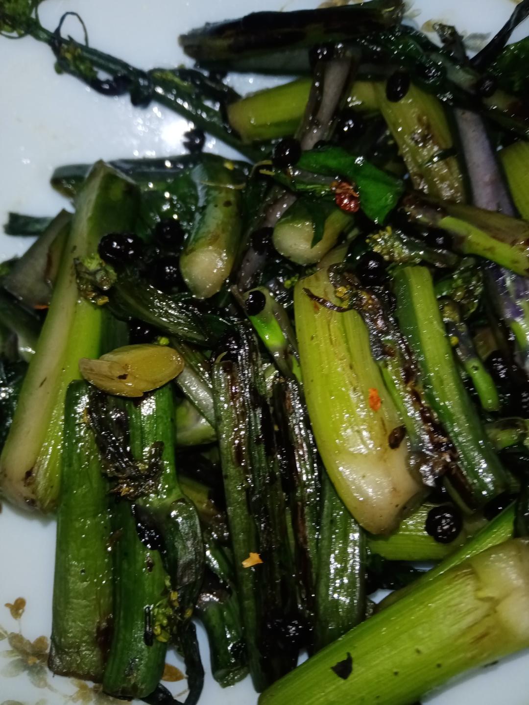 清炒红菜苔