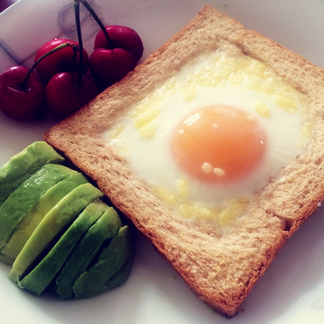 鸡蛋芝士烤吐司