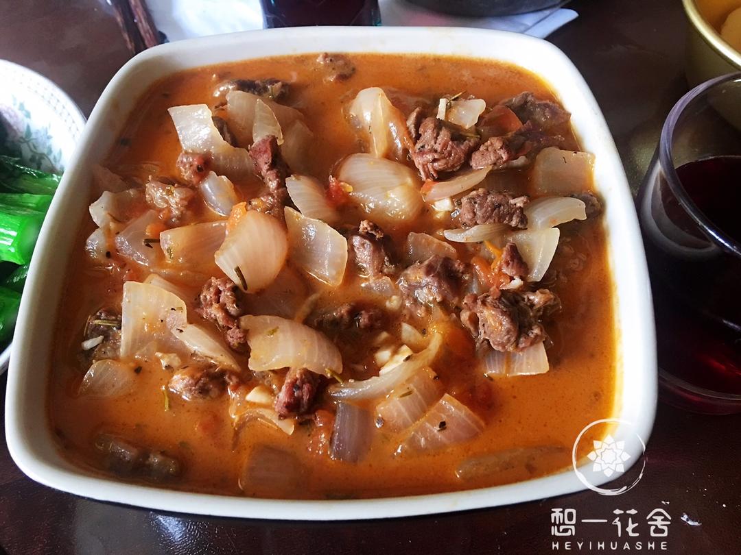 匈牙利烩牛肉