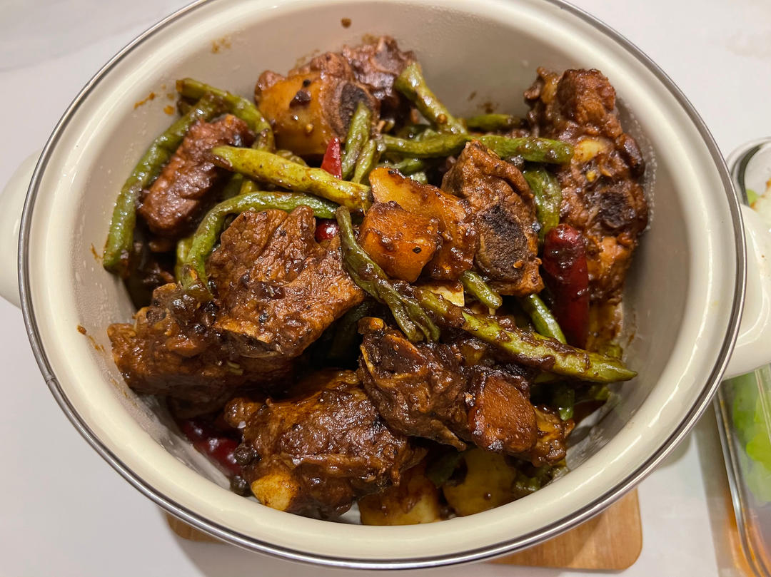 硬菜代表--排骨炖豆角土豆（豆角焖面胚子）