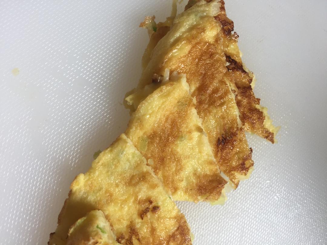 辅食瑶柱鸡蛋饼的做法