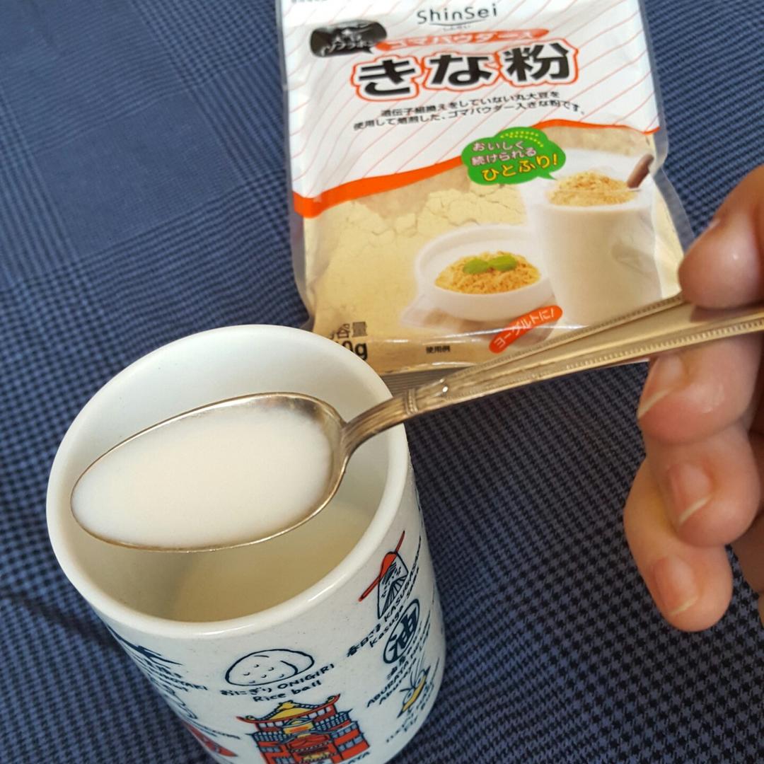 きなこ牛乳（黄豆粉牛奶 ）