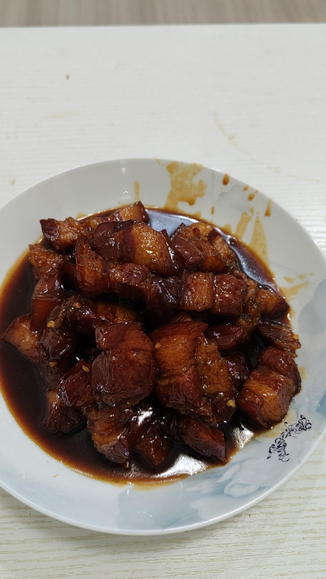 家常版的红烧肉（一点都不腻，软，糯)