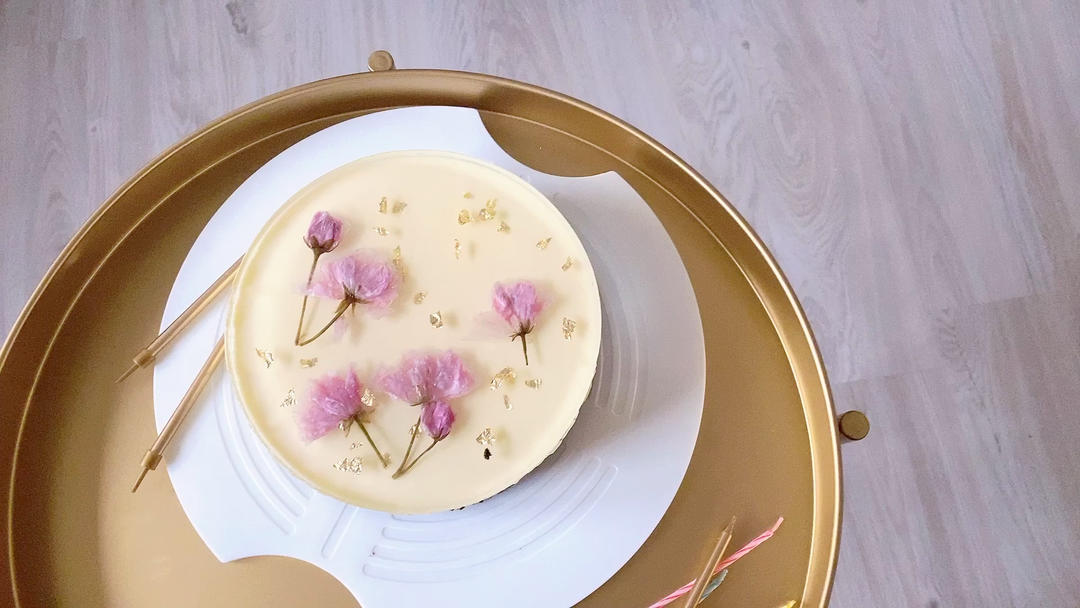 【樱花镜面蛋糕×樱花泡芙】