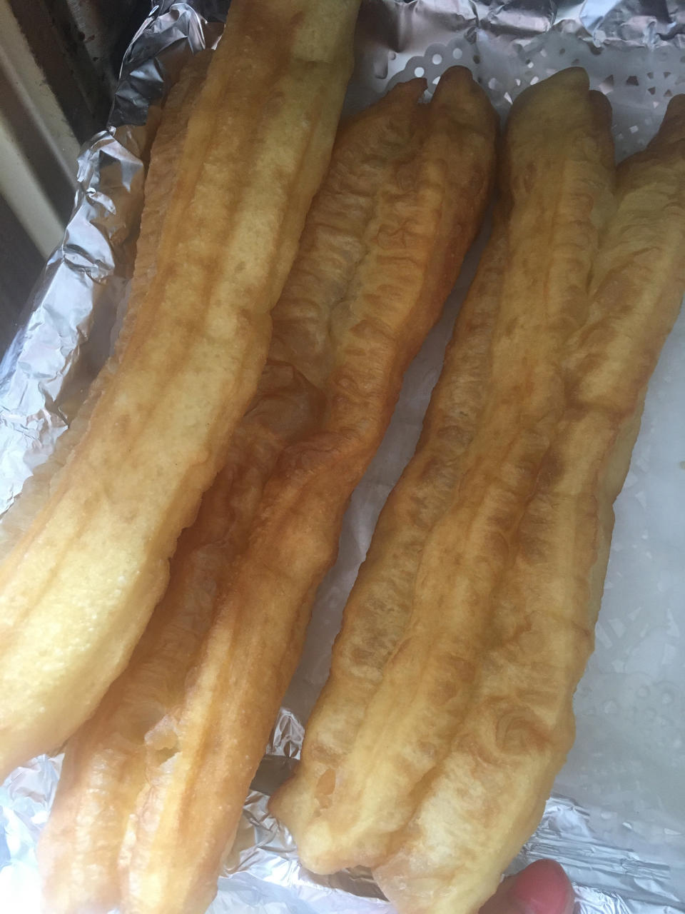 家庭版炸油条 酥香可口 附细节视频详解