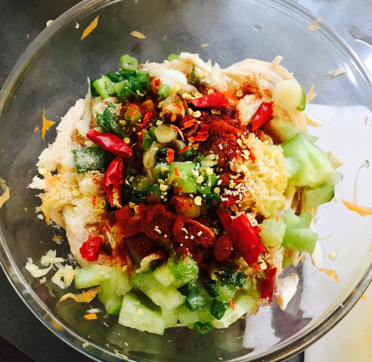 减脂健身｜凉拌手撕鸡丝（香辣&麻油版）