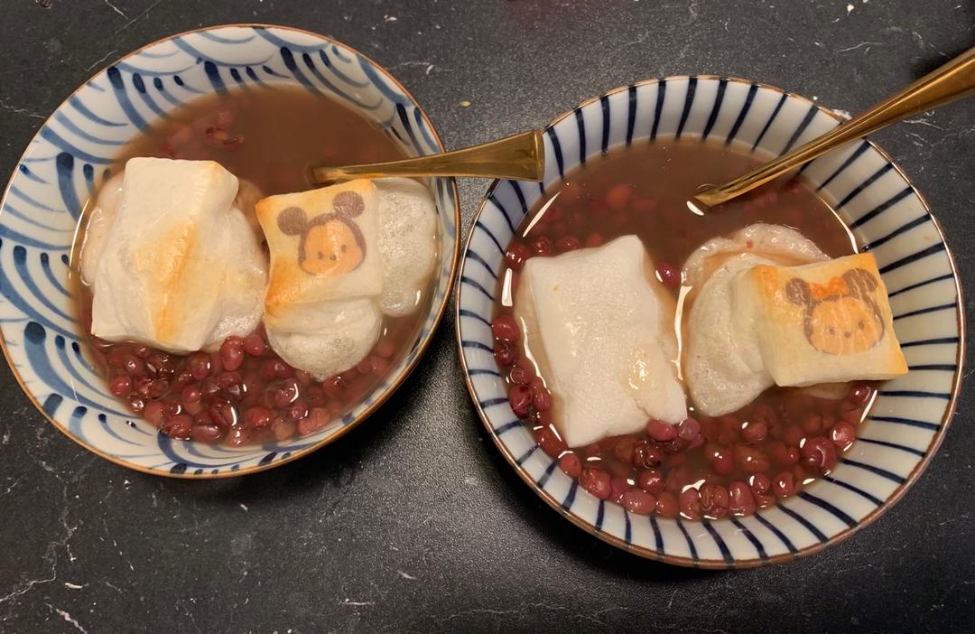 日式の烤年糕红豆汤