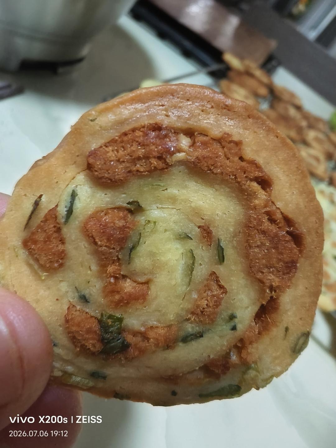 好吃看得见‼️满满的肉松❗️肉松卷饼干