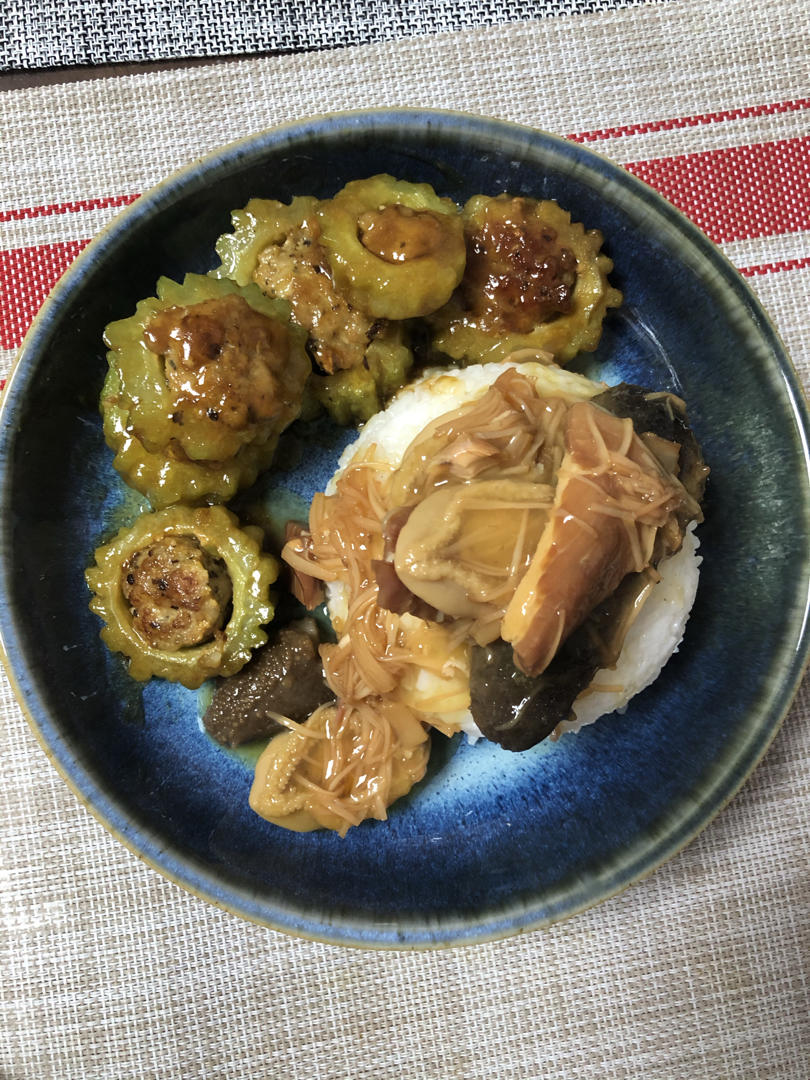 厨师长教你：“苦瓜酿肉”的家常做法，口感和味道很棒，先收藏了
