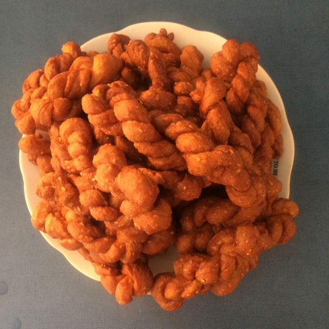 鸡蛋小麻花