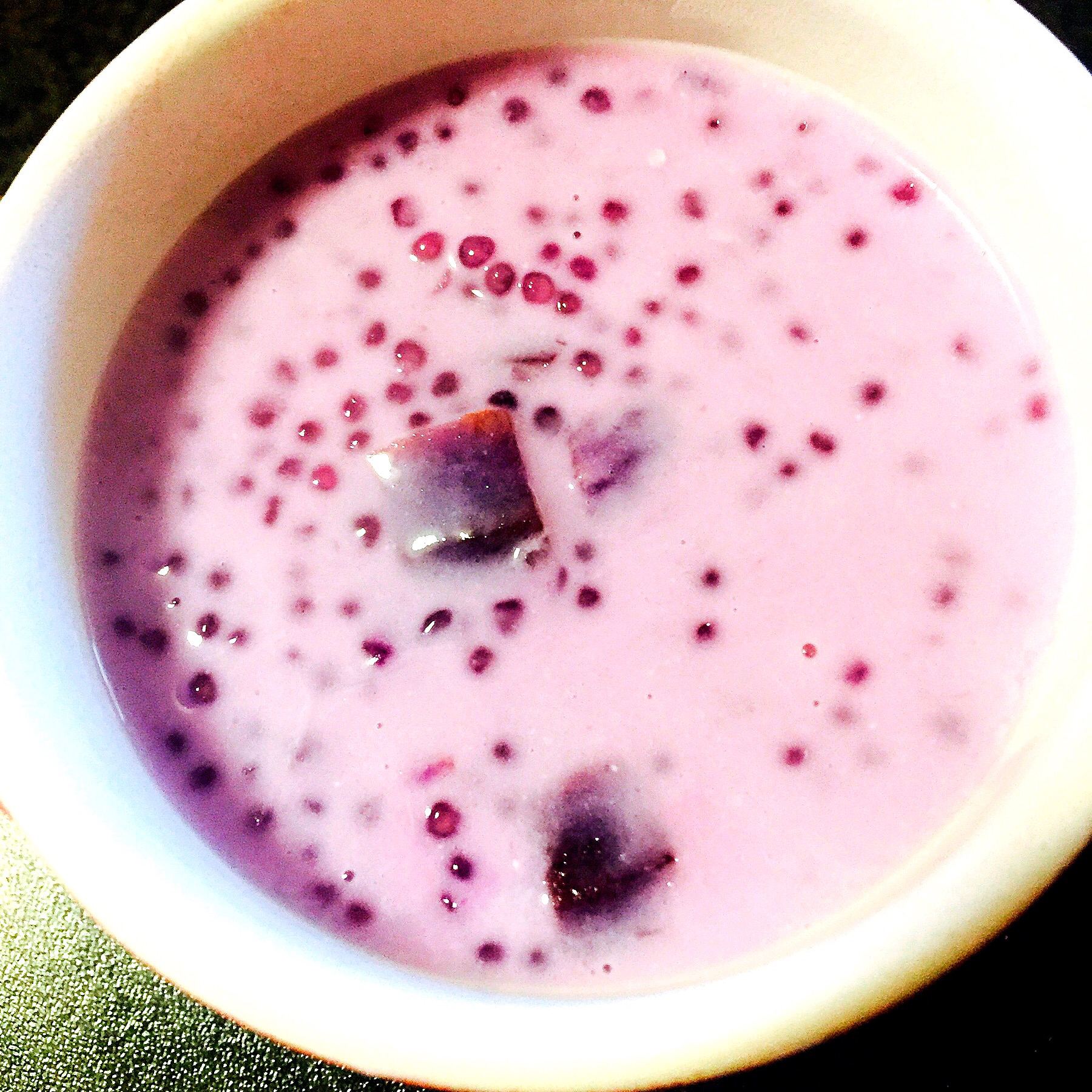 紫薯椰奶西米露