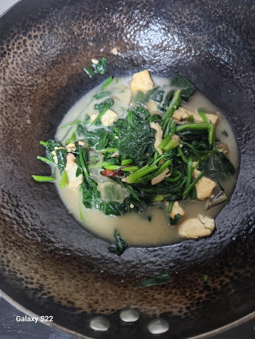 菠菜，豆腐，粉皮汤菜