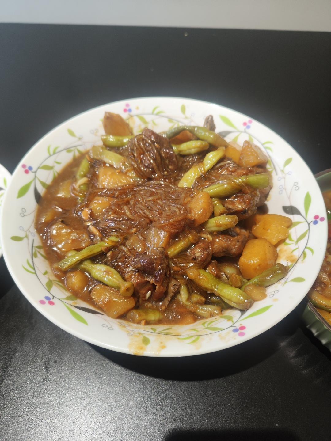 硬菜代表--排骨炖豆角土豆（豆角焖面胚子）