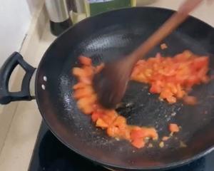 营养丰富，低脂美味的番茄金针菇豆腐煲的做法 步骤3