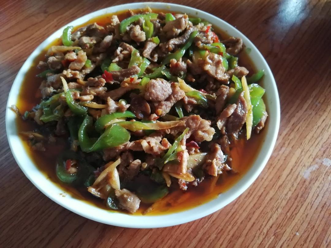 青椒，孜然炒肉丝，年青人的最爱