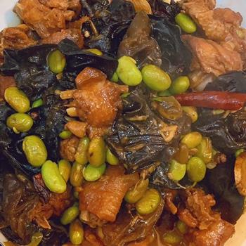 懒人毛豆木耳烧鸡块