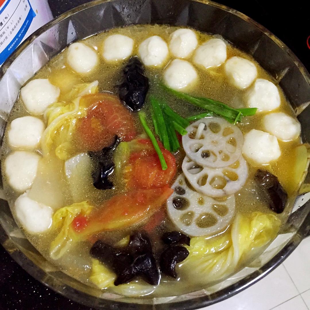 缪小强做的鱼圆杂烩