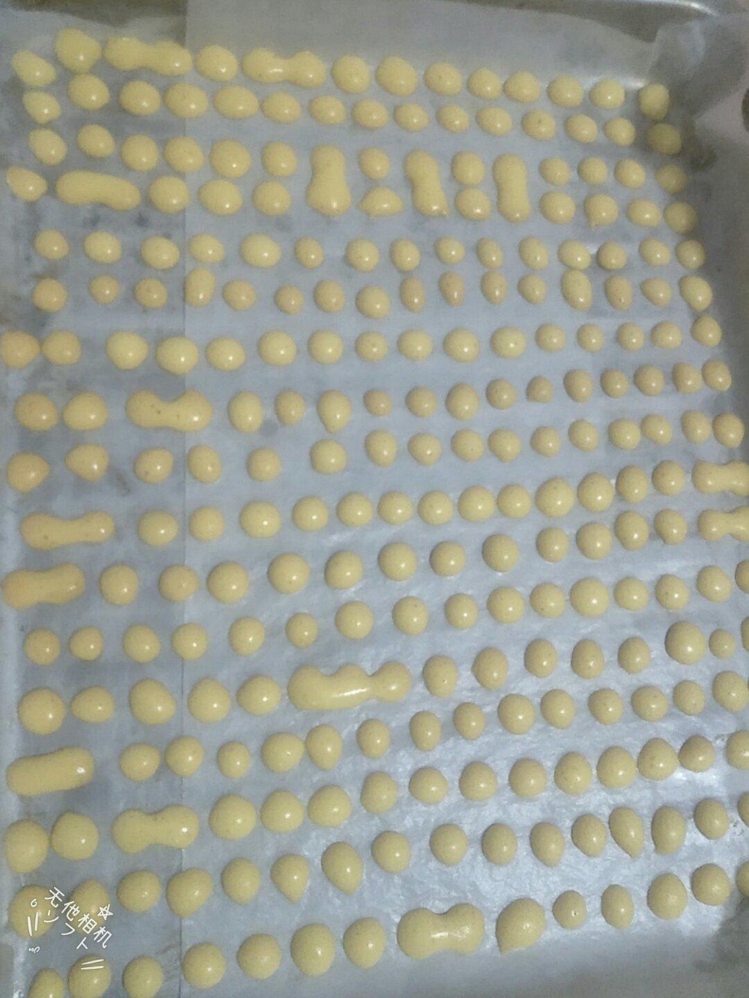 入口即化的无添加蛋黄溶豆